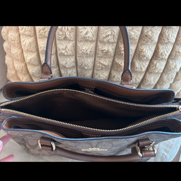 Coach Brown Signature Satchel - Picture 6 of 6